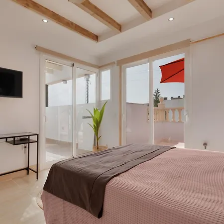 Arenas Family Tatil Evi